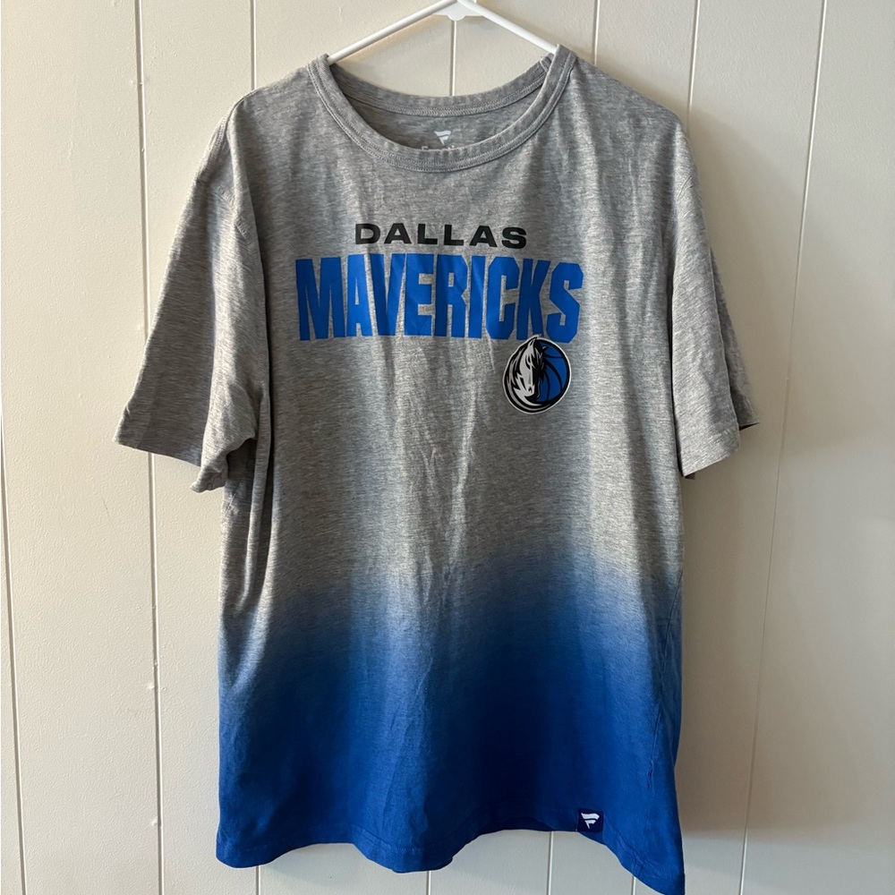 Dallas Mavericks NBA Basketball Gray and Blue T-Shirt Men’s XL Fanatics